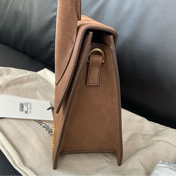 Jacquemus Tan Shoulder Bag - Picture 9 of 12